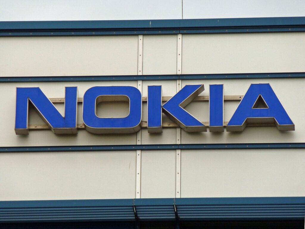 Putin allows Russian telecom operator to buy out Nokia