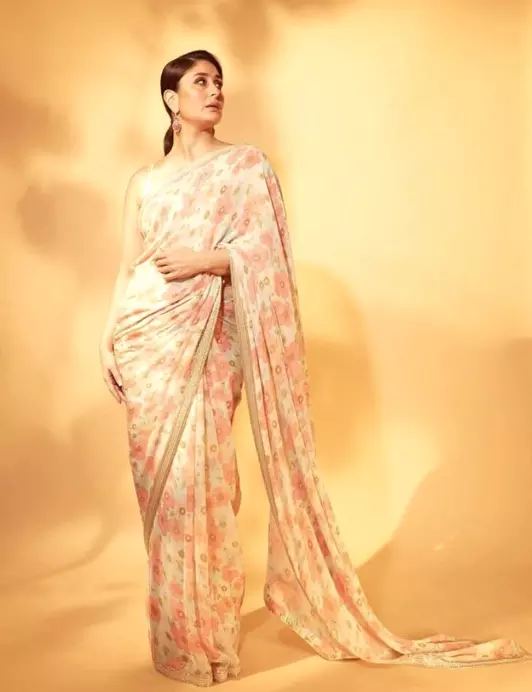 Kareena Kapoor Khans floral outfits for a refreshing look Embrace floral patterns in lehengas, sarees, or anarkalis. Opt for pastel shades for a daytime event or bold hues for an evening celebration. Floral jewellery can complement the outfit beautifully.