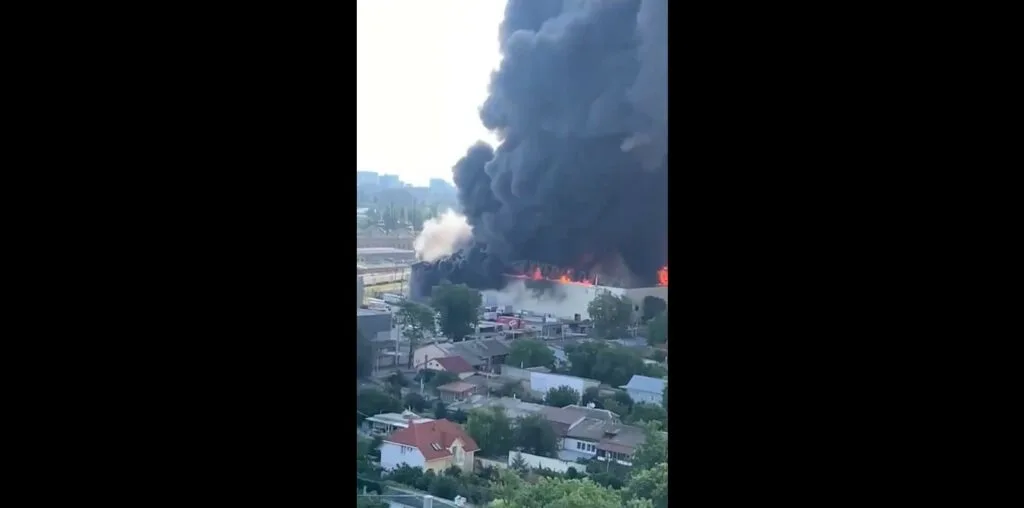 Russian missile wounds 3, sparks warehouse blaze in Odesa