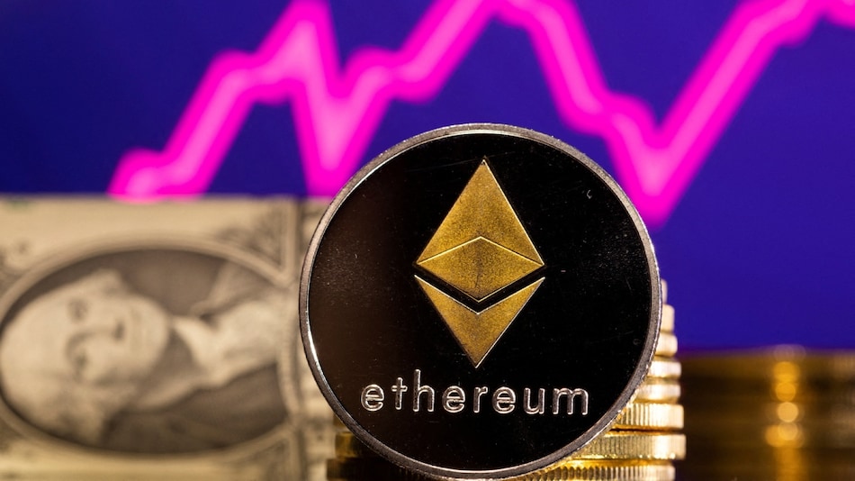 US Ether ETF Launch Timing Depends on How Fast Issuers Can Move, SEC Chair Says