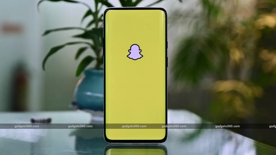 Snapchat Simplifies Location Sharing, Improves Blocking Feature to Protect Younger Users