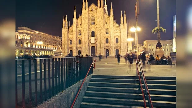 The couple visited the Milan cathedral and went for lunch in an Italian restaurant.