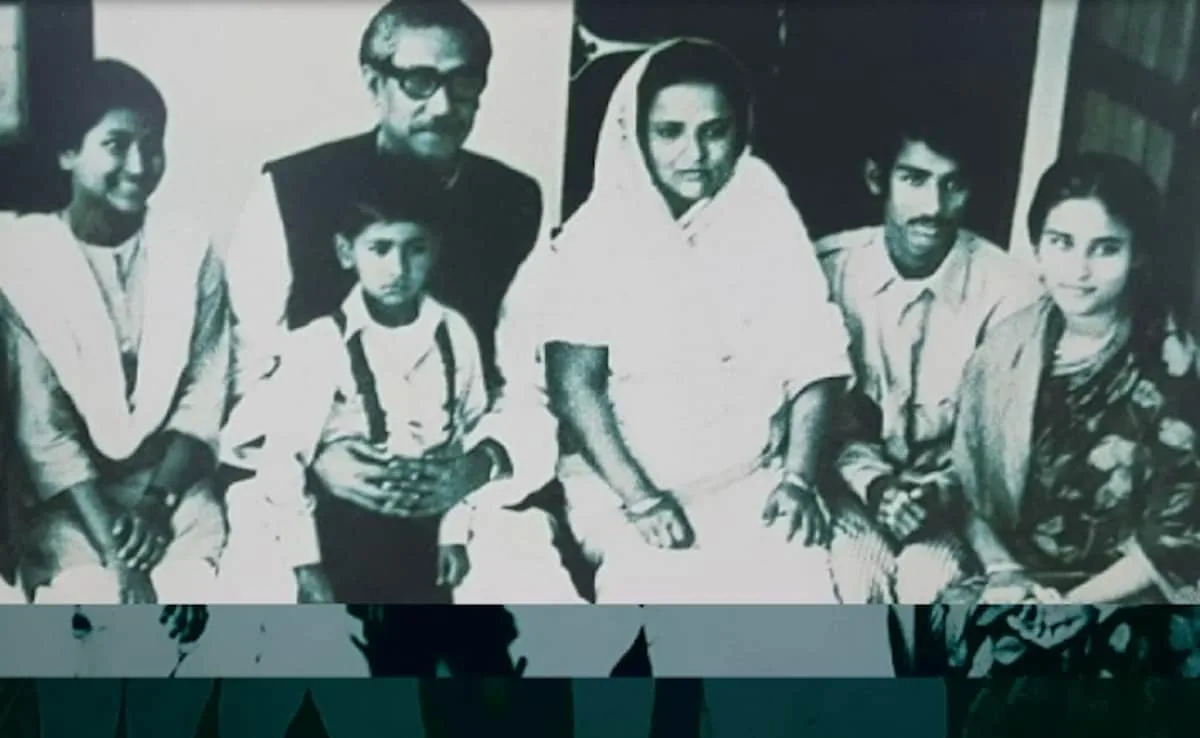 Mujibur Rahman, wife Fazilatunnesa, daughters Hasina, Rehana and sons Kamal, Jamal, Russel. Courtesy: Somoy TV