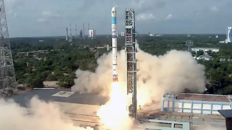 ISRO Launches EOS-08 Earth-Observing Satellite, Marks Third Successful Mission for SSLV