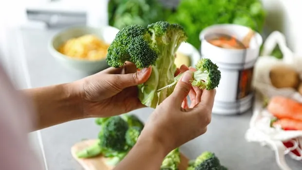 Prepping the broccoli before cooking can keep its taste intact.