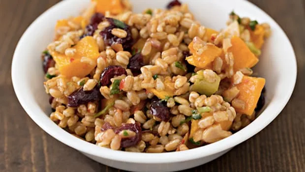 Eating a bowl of Farro can keep you full and satisfied for long.