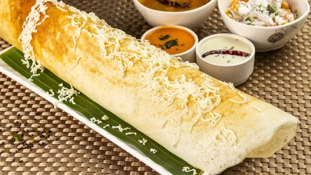 Know how Dosa and Idli affects your gut health.