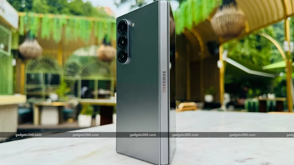 Samsung Galaxy Z Fold Special Edition Leaked Render Suggests Slimmer Chassis, Other Features