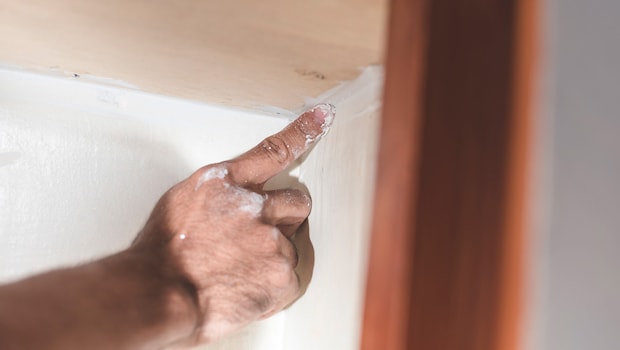 Seal the hidden holes and gaps in the kitchen to restrict the entry of cockroaches.