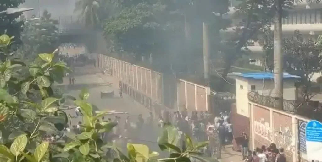 Bangladesh protesters set fire to state TV headquarters