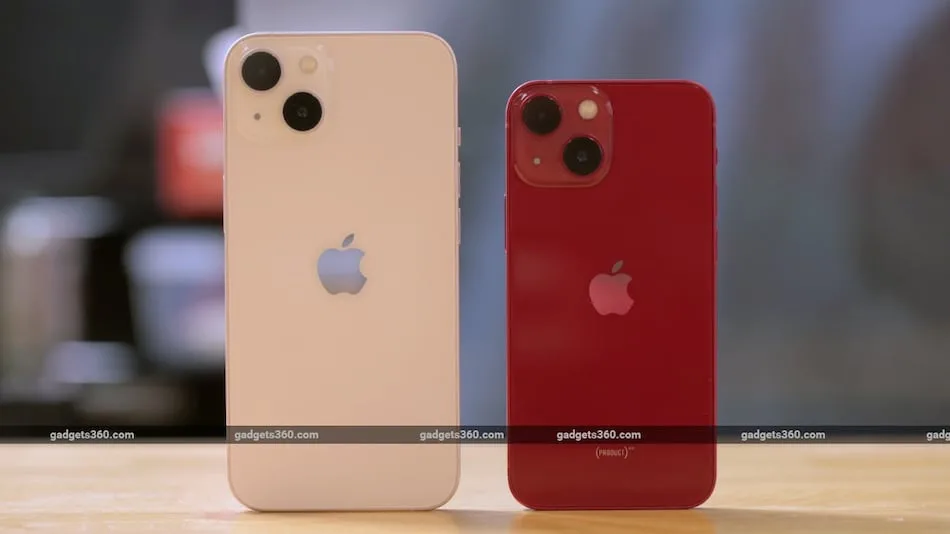 iPhone 13 at Rs. 37,999 on Amazon vs iPhone 14 at Rs. 49,999 on Flipkart: Which Is a Better Deal?